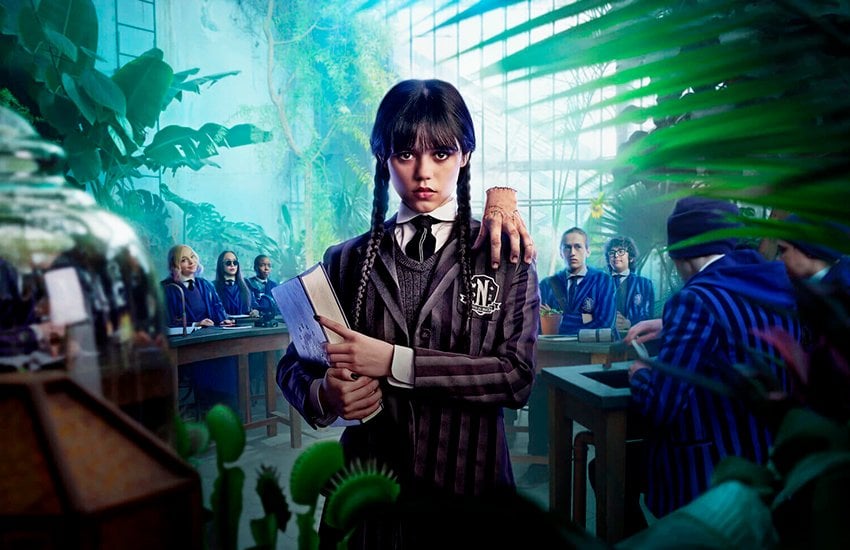 Почему всем подросткам и их родителям обязательно нужно посмотреть сериал «Уэнсдей»?