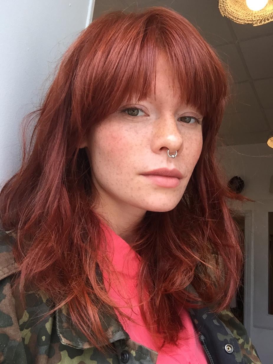 Анна Богомолова